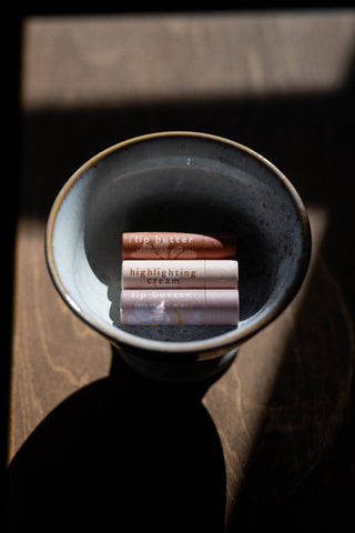 Lip butter • lavender peppermint • moisture rich & glossy enhanced with olive squalane