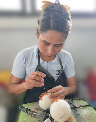Flowers: Eco Wool Dryer Balls Fair Trade