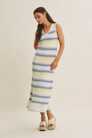 RETRO-INSPIRED MULTI-COLOR FORM FITTING CROCHET SWEATER MIDI