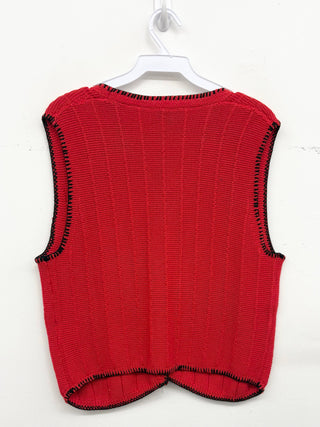 Contrast Trim Button-Front Knit Vest 2