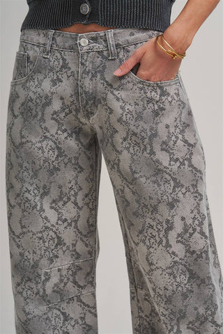 VINTAGE SNAKESKIN PRINT TWILL DENIM BARREL PANTS_JLB80045-01